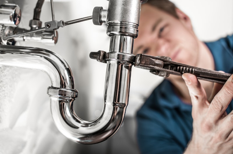 7 Benefits of Professional Drain Cleaning and Unclogging