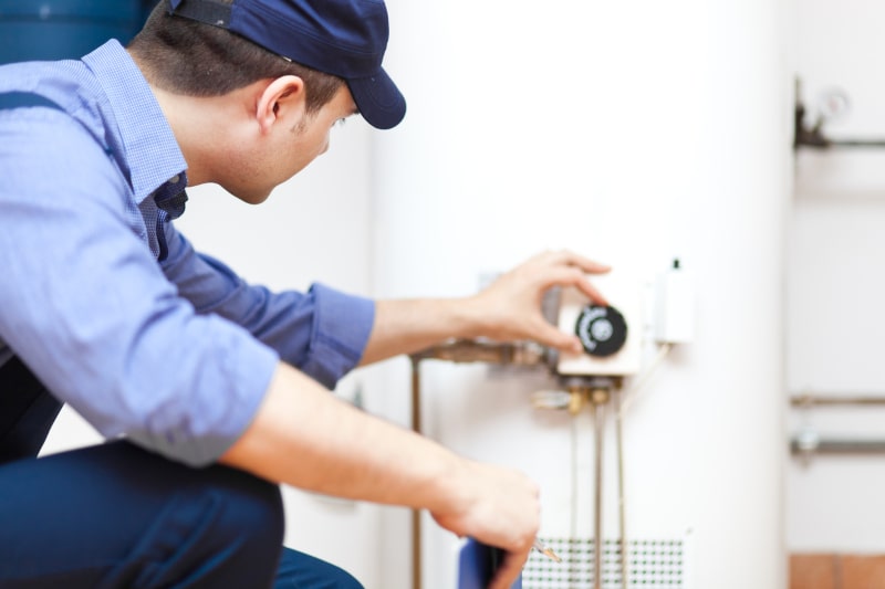 Should I Repair My Own Water Heater in San Marcos, TX?