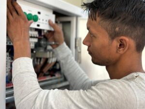 AC tripping breaker
